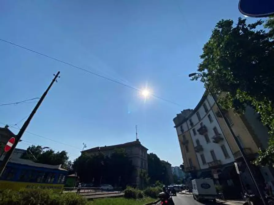 Immagine 6 di Negozio in affitto  in Piazzale Principessa Clotilde a Milano