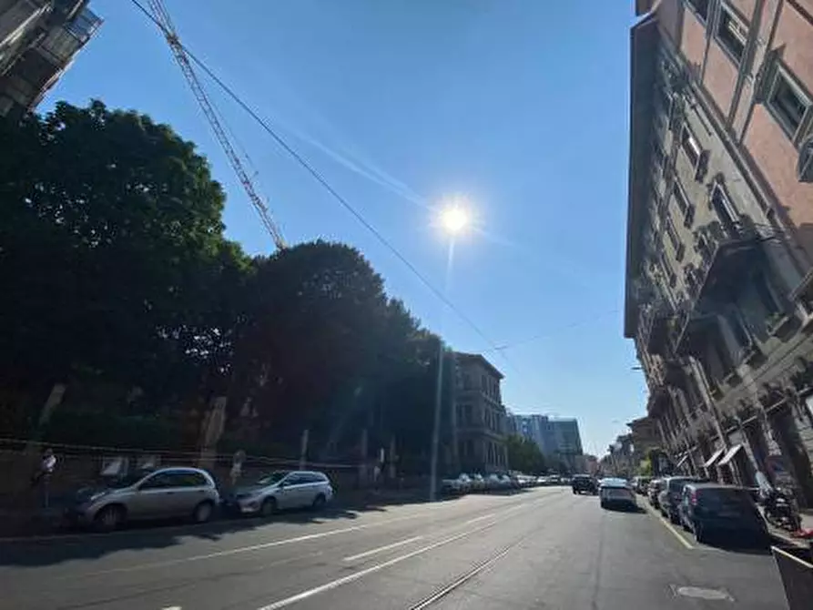 Immagine 12 di Negozio in affitto  in Piazzale Principessa Clotilde a Milano