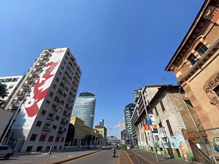 Immagine 13 di Negozio in affitto  in Piazzale Principessa Clotilde a Milano