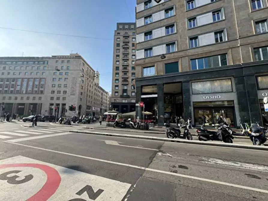 Immagine 2 di Ufficio in affitto  in Piazza San Babila a Milano