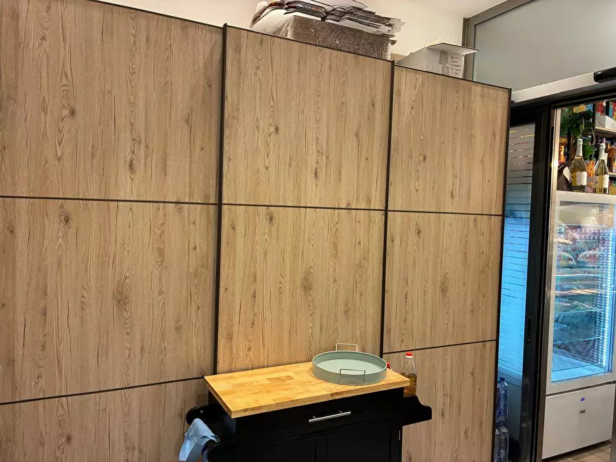 Immagine 13 di Attività commerciale in vendita  in Via XX Settembre a Palermo