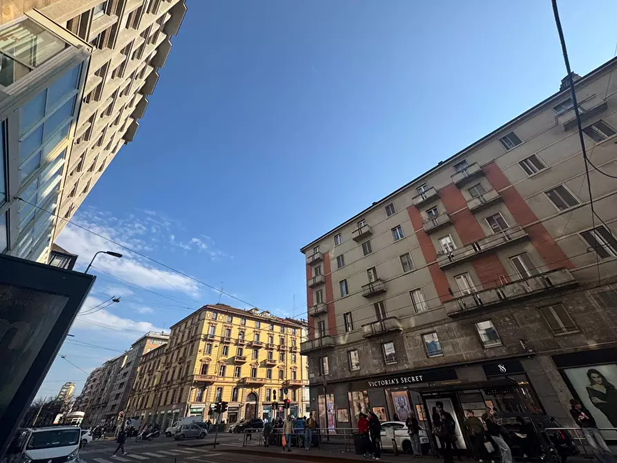 Immagine 13 di Negozio in affitto  in Corso Buenos Aires a Milano