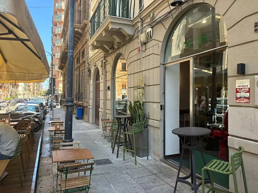 Immagine 2 di Attività commerciale in affitto  in Via Gaetano Daita 5 a Palermo