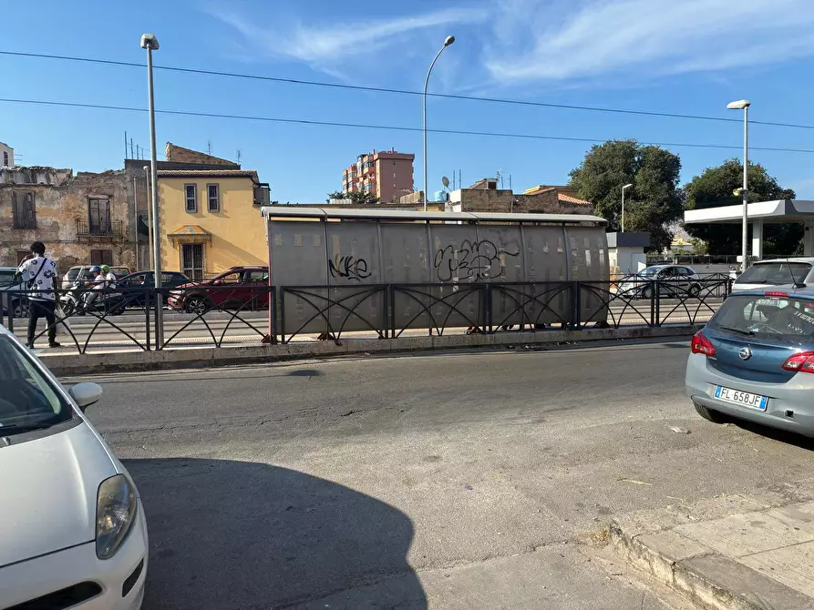 Immagine 3 di Negozio in affitto  in Via Leonardo Da Vinci 408 a Palermo
