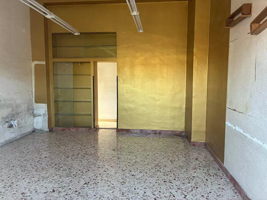 Immagine 9 di Negozio in affitto  in Via Leonardo Da Vinci 408 a Palermo