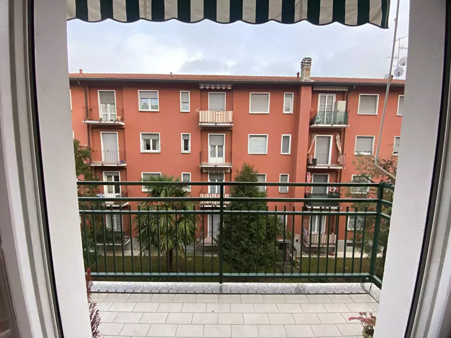 Immagine 22 di Appartamento in vendita  in via Adda 12 a Grezzago