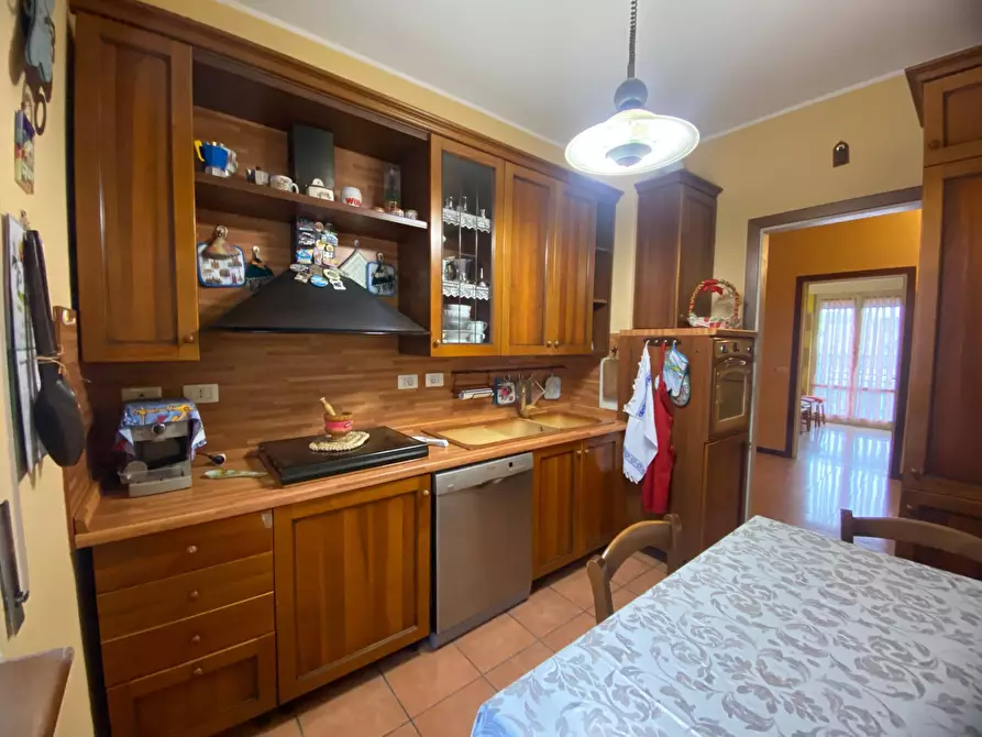 Immagine 7 di Appartamento in vendita  in via Adda 12 a Grezzago