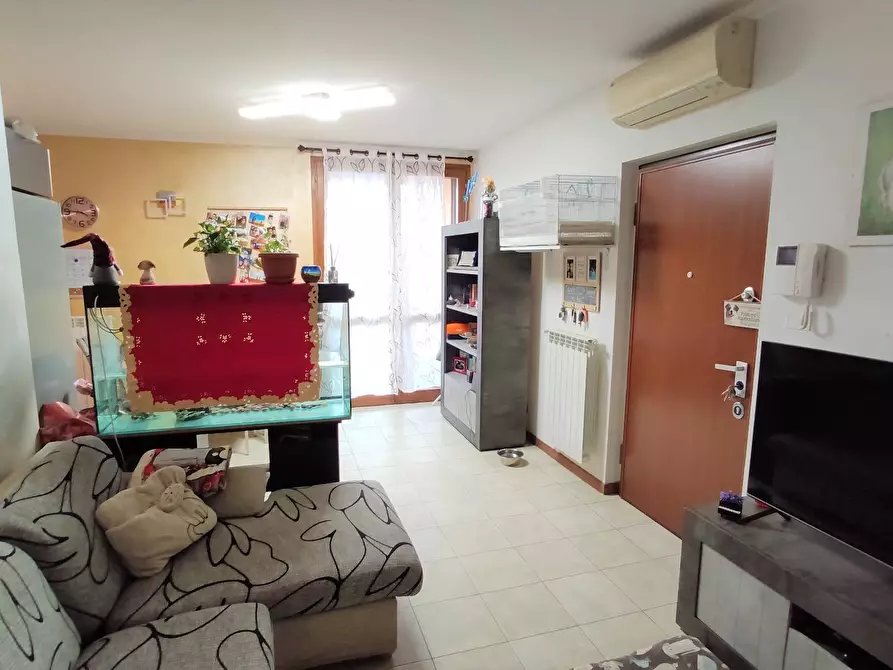 Immagine 5 di Appartamento in vendita  in VIA CASCINA BONETTA a Inzago