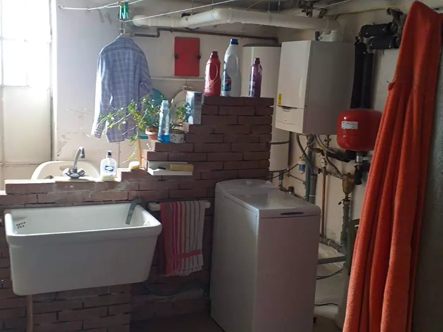 Immagine 36 di Villa in vendita  a Verderio Superiore