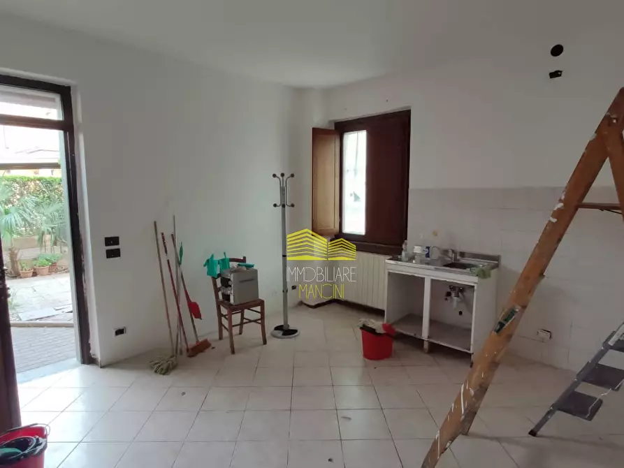 Immagine 3 di Appartamento in vendita  in via colleoni a Arcene