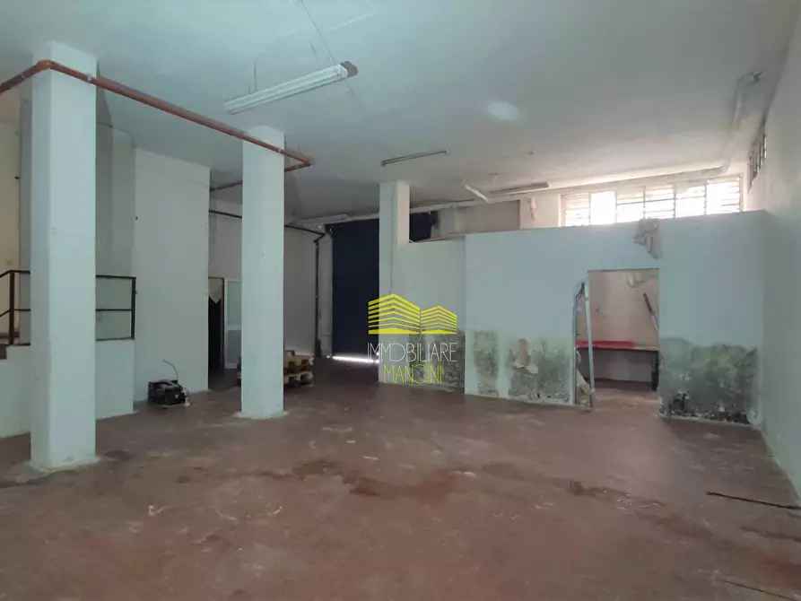 Immagine 10 di Magazzino in vendita  in via boltiere a Brembate