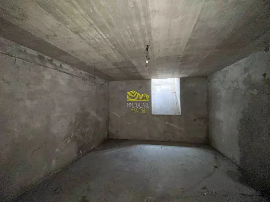 Immagine 16 di Negozio in vendita  in via cavour a Grezzago