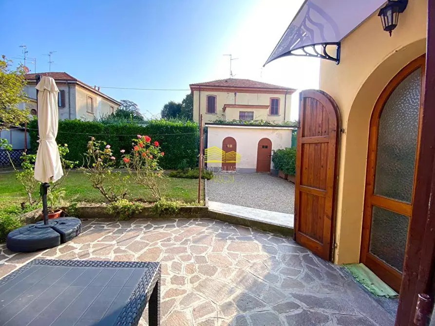 Immagine 31 di Casa semindipendente in vendita  in via Garibaldi a Capriate San Gervasio