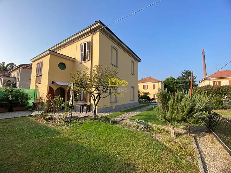 Immagine 39 di Casa semindipendente in vendita  in via Garibaldi a Capriate San Gervasio