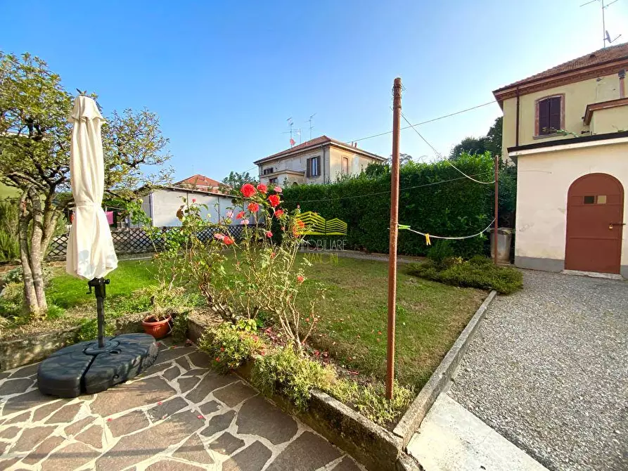 Immagine 46 di Casa semindipendente in vendita  in via Garibaldi a Capriate San Gervasio