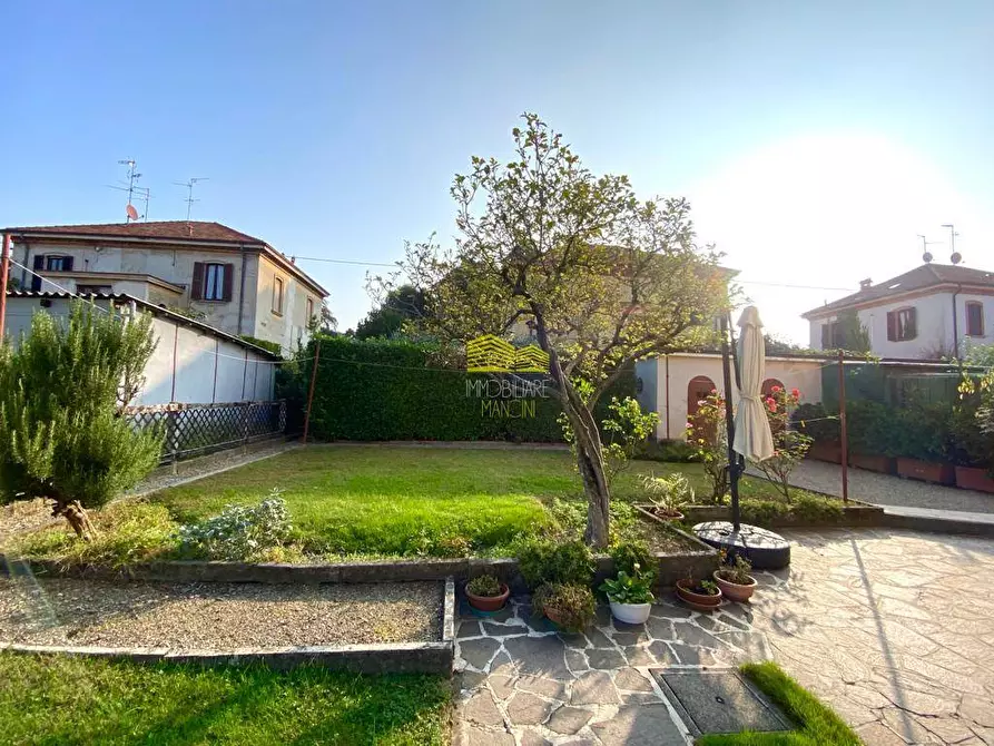 Immagine 50 di Casa semindipendente in vendita  in via Garibaldi a Capriate San Gervasio