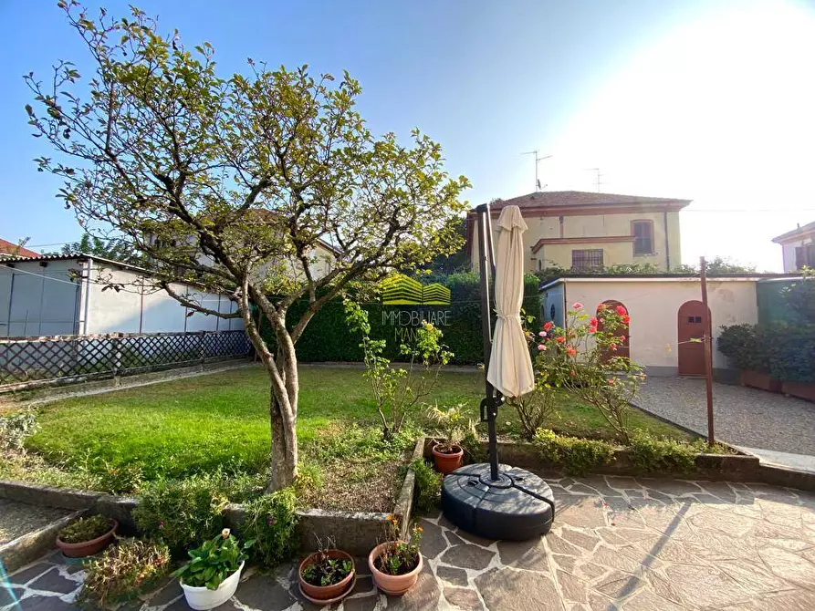 Immagine 52 di Casa semindipendente in vendita  in via Garibaldi a Capriate San Gervasio