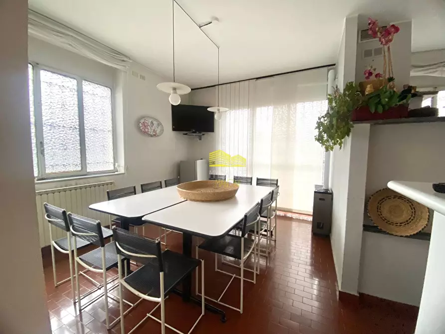 Immagine 41 di Villa in vendita  in VIA GENOVA a Capriate San Gervasio