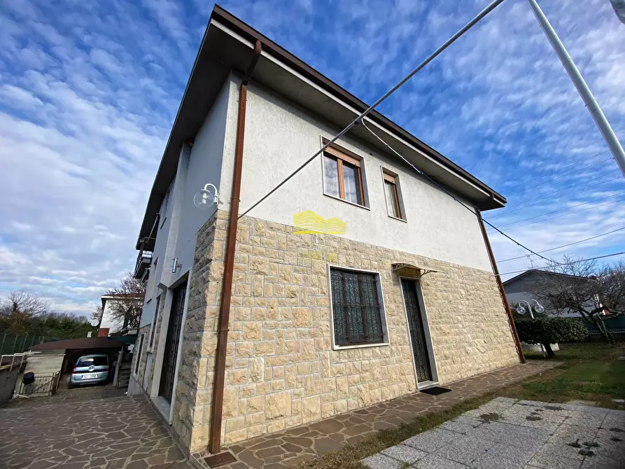 Immagine 52 di Villa in vendita  in VIA GENOVA a Capriate San Gervasio