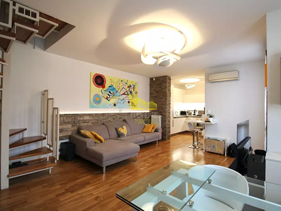 Immagine 2 di Appartamento in vendita  in VIA TIEPOLO a Brembate