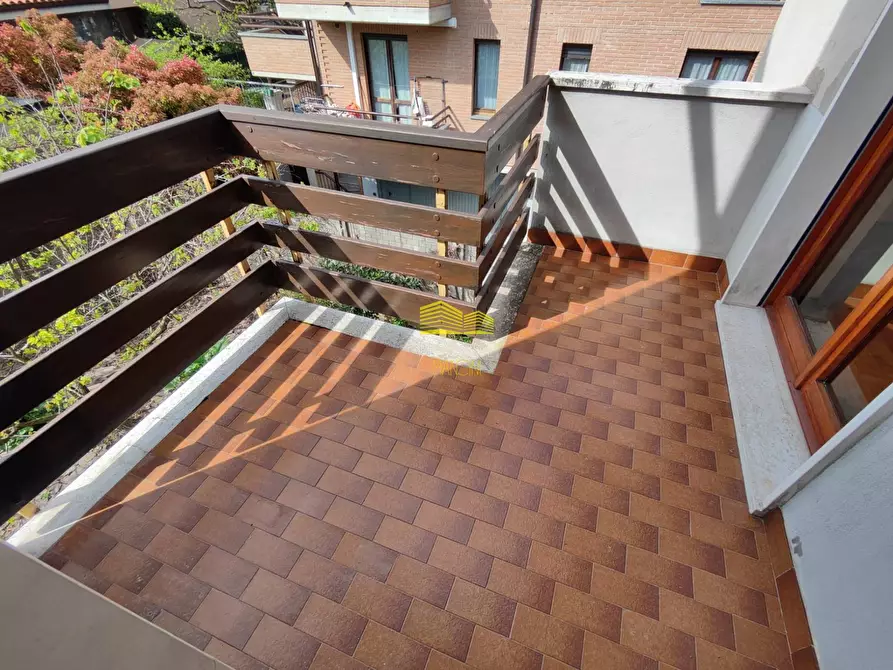 Immagine 51 di Villa in vendita  in via enrico toti a Agrate Brianza