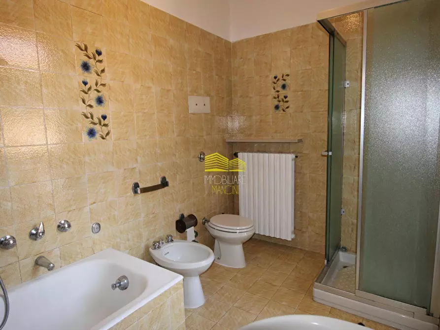 Immagine 49 di Villa in vendita  in via enrico toti a Agrate Brianza