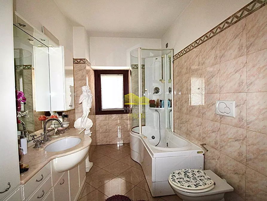 Immagine 37 di Appartamento in vendita  in Via Trieste a Capriate San Gervasio