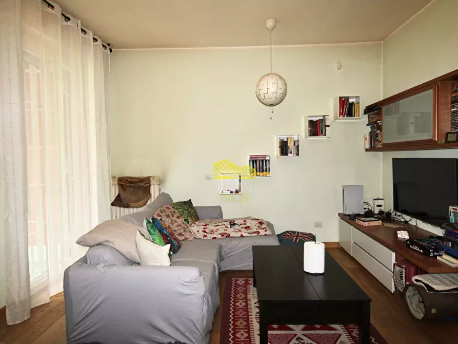 Immagine 11 di Appartamento in vendita  in via marconi a Cinisello Balsamo