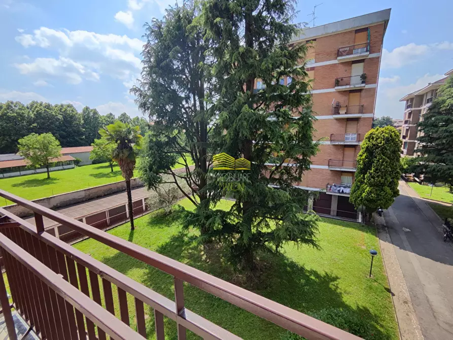 Immagine 15 di Appartamento in vendita  in VIA MAZZINI a Agrate Brianza