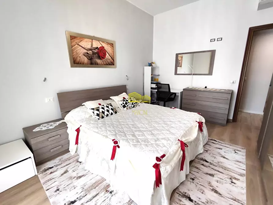 Immagine 21 di Appartamento in vendita  in VIA MAZZINI a Agrate Brianza