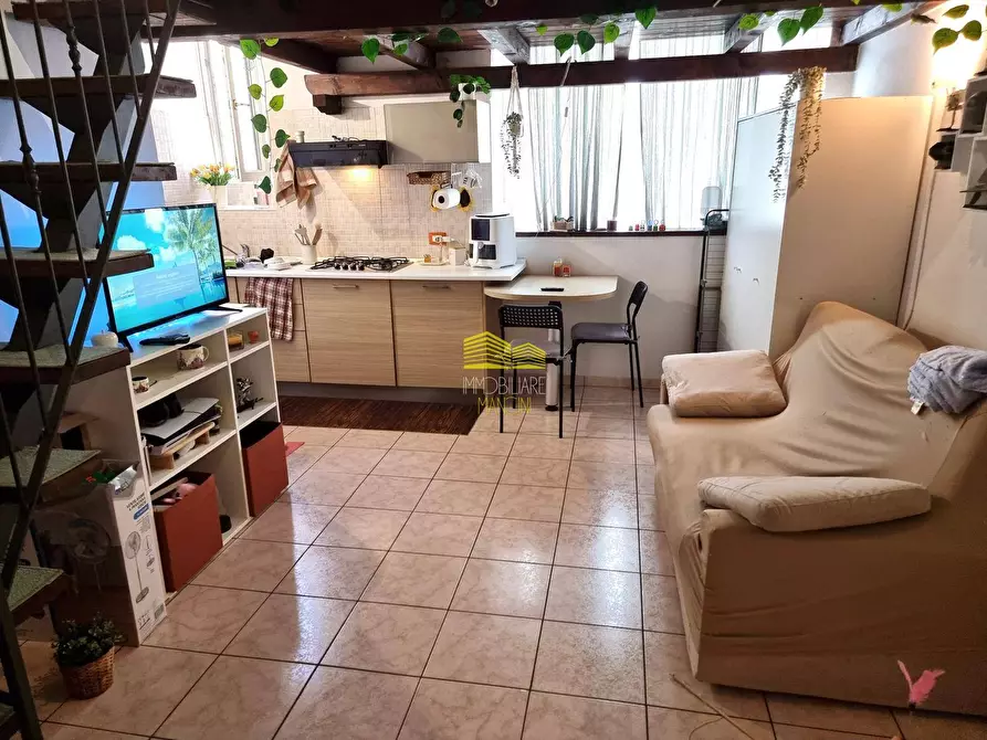 Immagine 4 di Appartamento in vendita  in via manzoni a Paderno D'adda