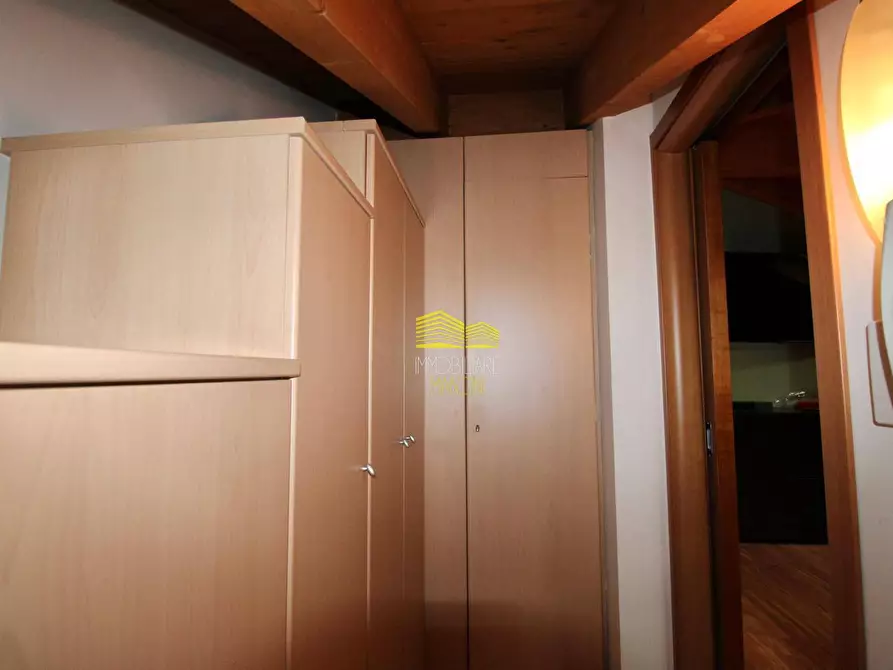 Immagine 33 di Appartamento in vendita  in Via De Amicis a Cornate D'adda