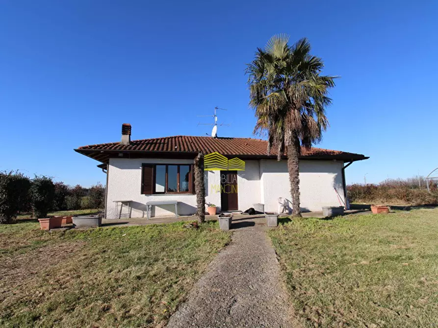 Immagine 34 di Villa in vendita  in VIA CASCINA CAVALLASCO a Pozzo D'adda