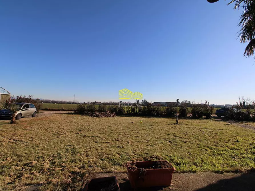 Immagine 43 di Villa in vendita  in VIA CASCINA CAVALLASCO a Pozzo D'adda