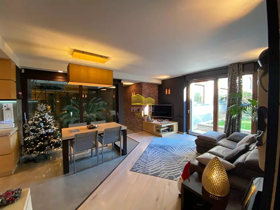 Immagine 2 di Appartamento in vendita  in Via De Gasperi a Bernareggio