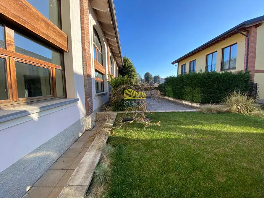 Immagine 36 di Appartamento in vendita  in Via De Gasperi a Bernareggio