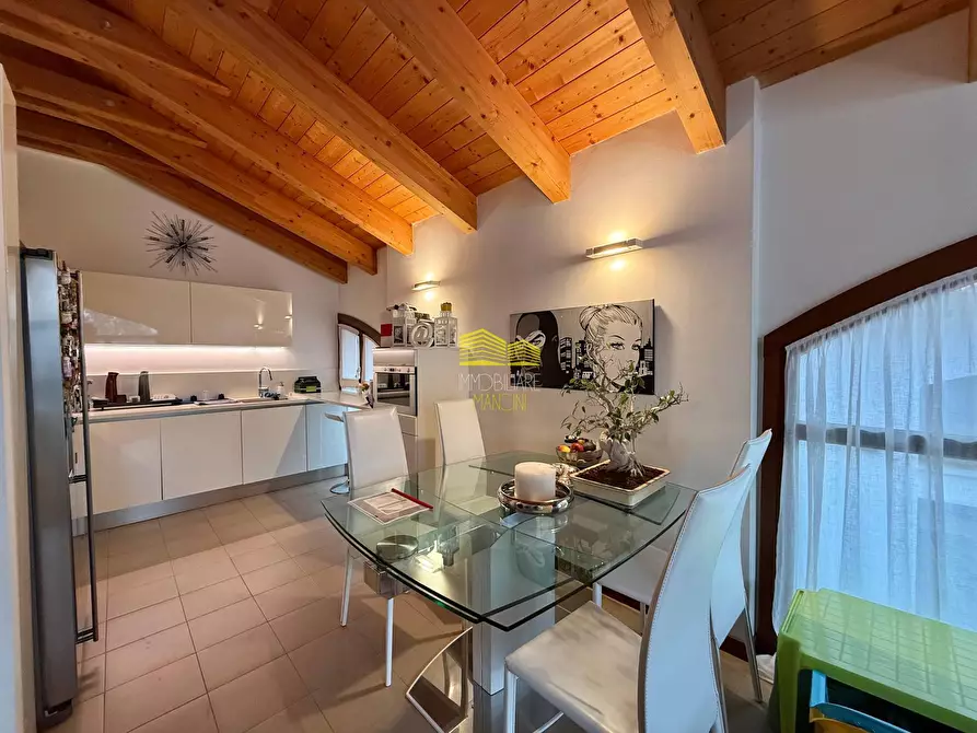 Immagine 8 di Appartamento in vendita  in via de gasperi a Bernareggio