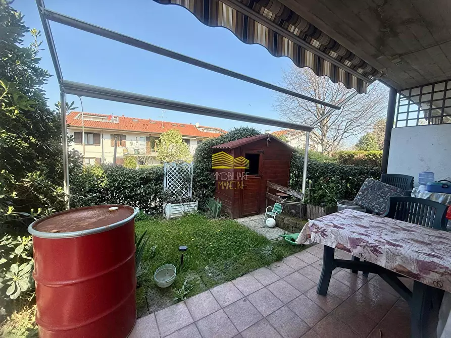 Immagine 16 di Villa in vendita  in VIA ALDO MORO a Verderio