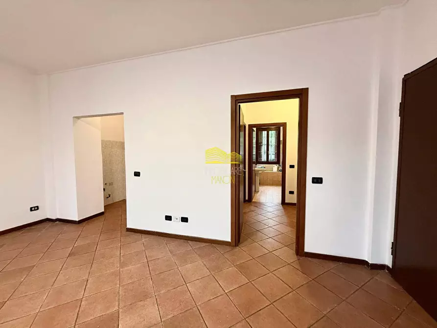 Immagine 12 di Appartamento in vendita  in VIA ROCCA a Grezzago