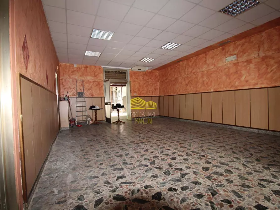 Immagine 15 di Negozio in vendita  in VIA VITTORIO VENETO a Cassano D'adda