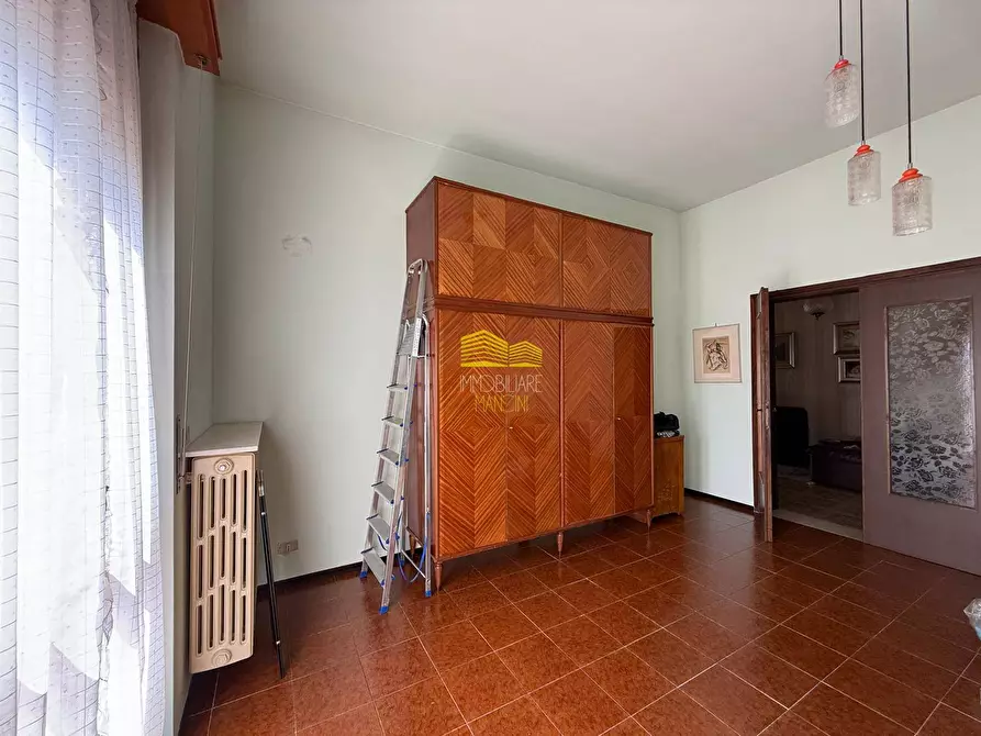 Immagine 22 di Villa in vendita  in Via Crespi a Capriate San Gervasio