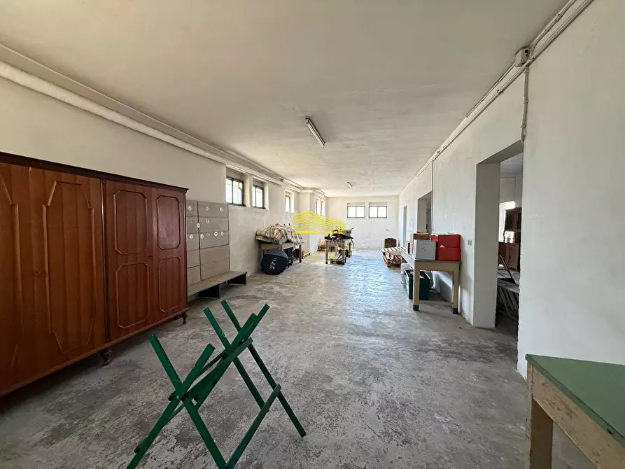 Immagine 50 di Villa in vendita  in Via Crespi a Capriate San Gervasio