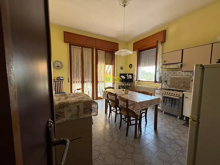 Immagine 35 di Villa in vendita  in Via Crespi a Capriate San Gervasio