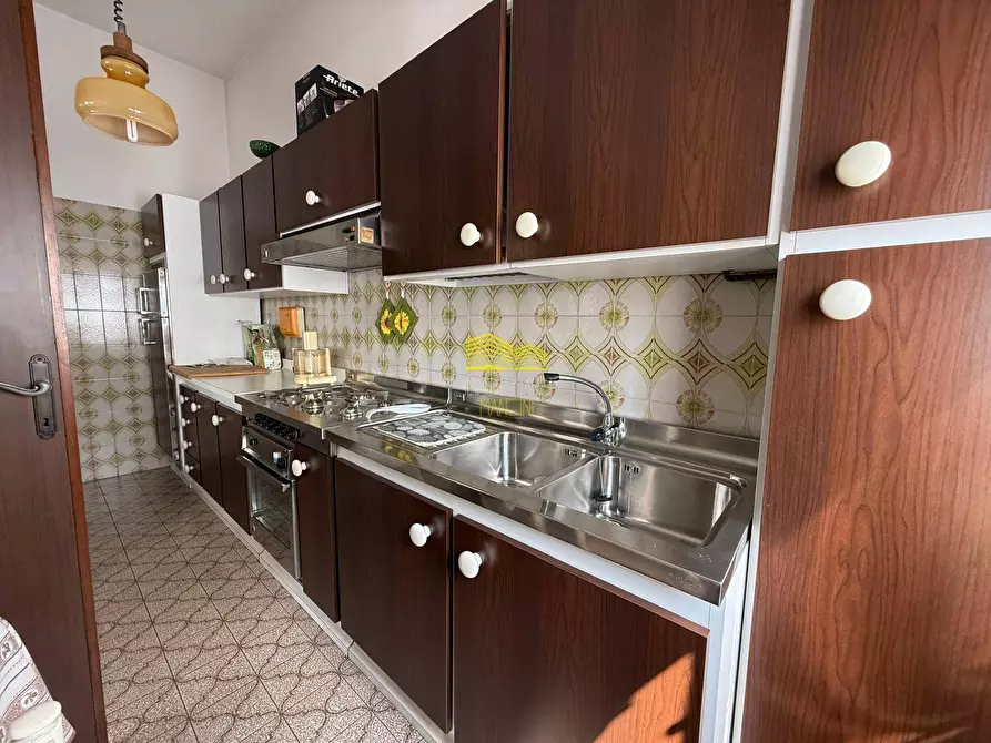 Immagine 12 di Villa in vendita  in Via Crespi a Capriate San Gervasio