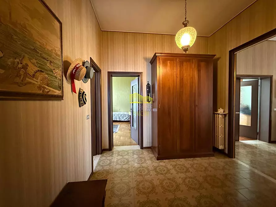 Immagine 26 di Villa in vendita  in Via Crespi a Capriate San Gervasio