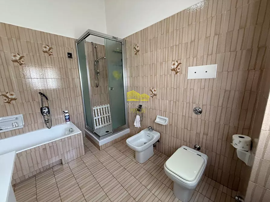 Immagine 20 di Villa in vendita  in Via Crespi a Capriate San Gervasio