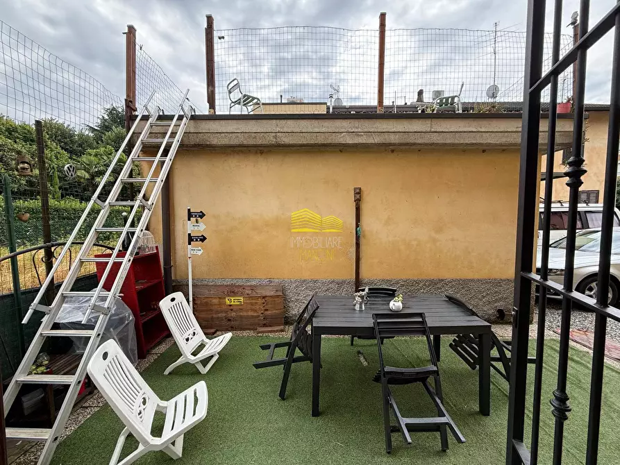 Immagine 13 di Appartamento in vendita  in Via Monsignor Caccia Dominioni a Cornate D'adda