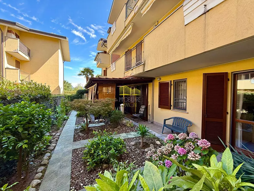 Immagine 35 di Villetta a schiera in vendita  in Via Italia a Pozzo D'adda