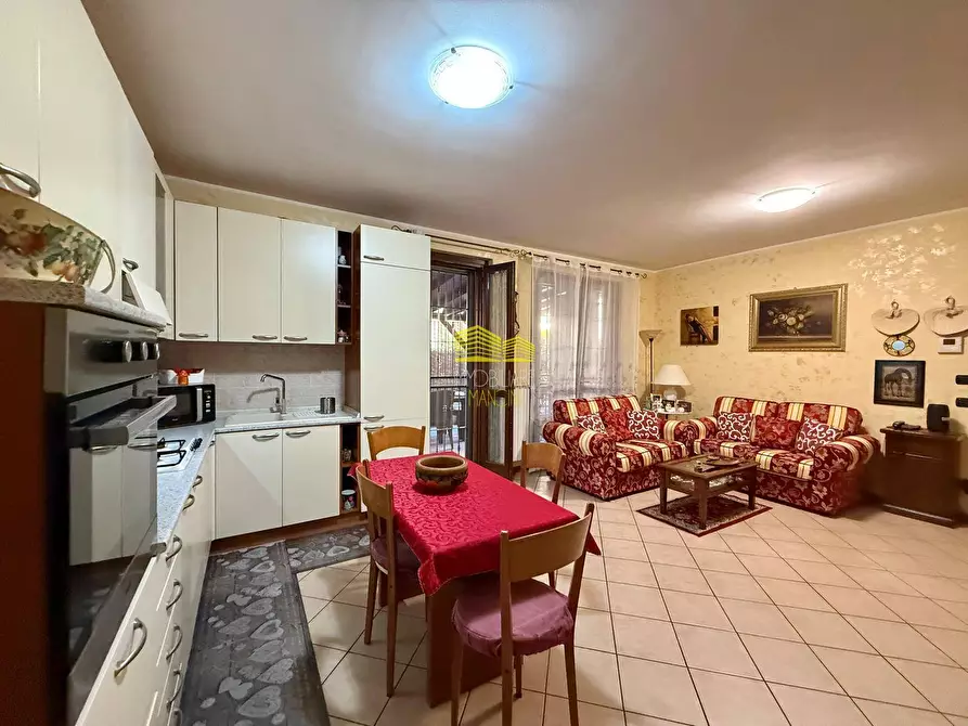 Immagine 9 di Villetta a schiera in vendita  in Via Italia a Pozzo D'adda