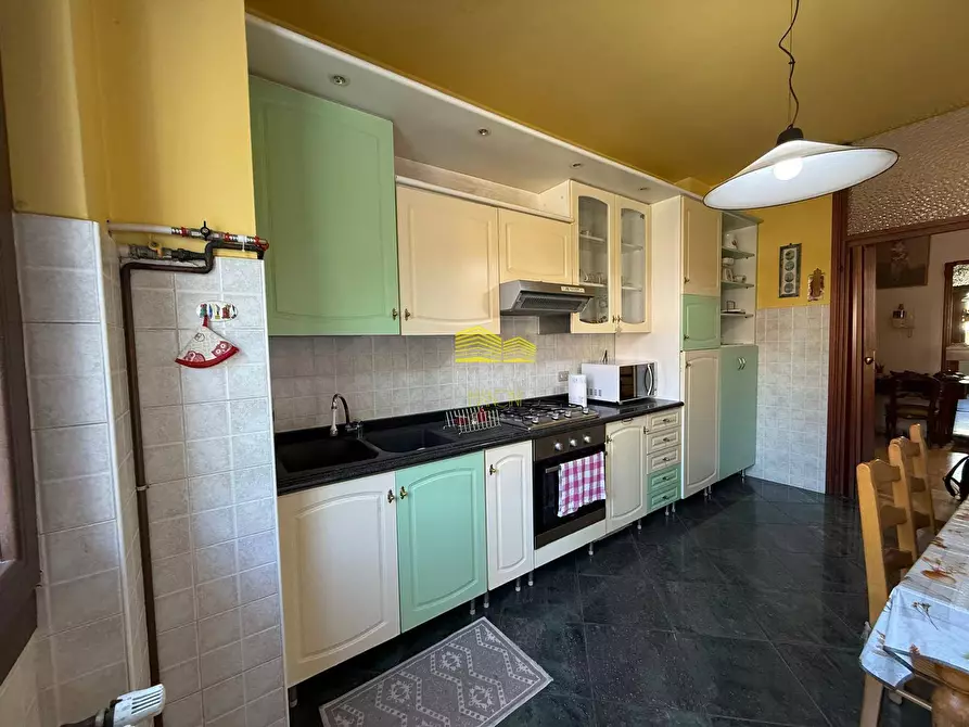 Immagine 10 di Appartamento in vendita  in VIA GUARNERIO a Grezzago